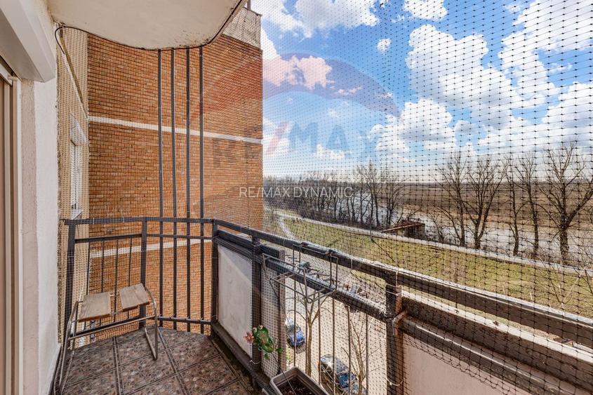 Apartament cu 3 camere pe Malul Muresului - 12