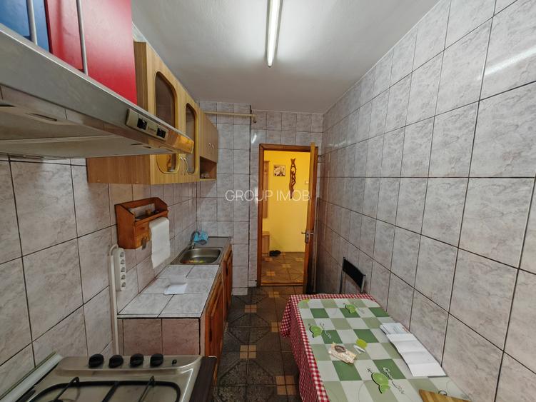 3 camere, etaj 1,zona Narcisa - 7