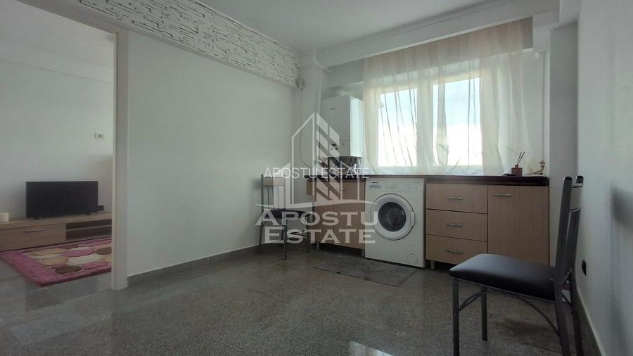 Apartament cu 2 camere decomandat zona Micalaca - 9