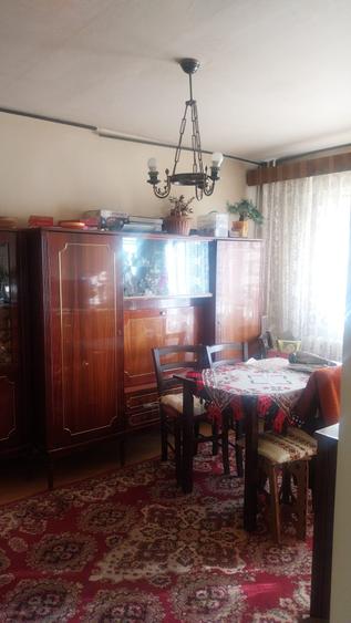 Apartament 2 camere pe Izlazului