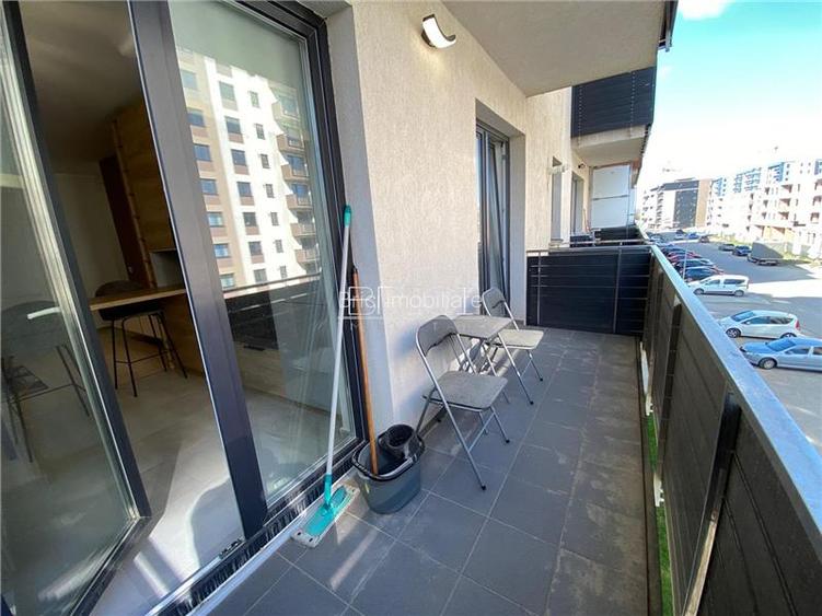 Studio, 48mp, cu Parcare, zona Coresi - 12