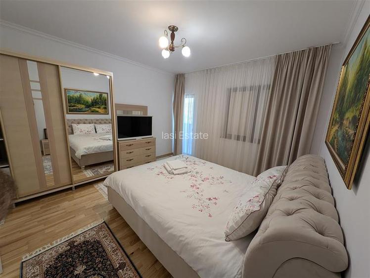 Casa lux mobilata sau partial Bucium - 5