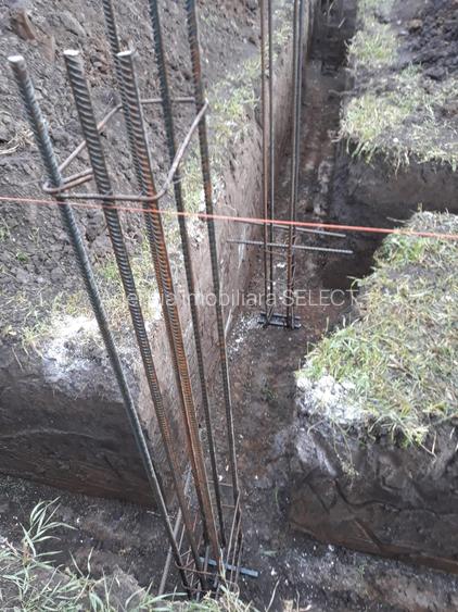 Teren 1000 mp pentru constructie case , cu fundatie si proiect - 7