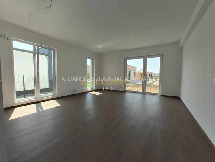 Casa Individuala - 3 camere - 2 bai - 356 mp teren - 9