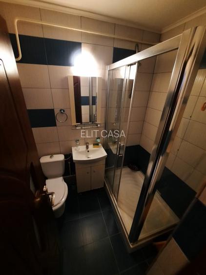 Apartament cu 1 camera decomandat, zona Nicolina - 8