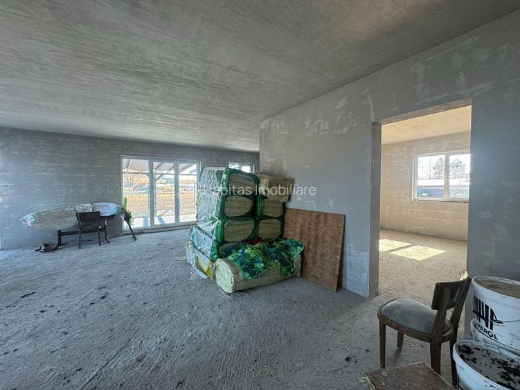 Casa individuală cu CF-semifinisata 120 mp utili, teren 805 mp, Tureni - 17