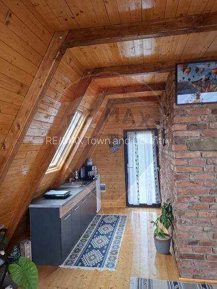 Casă / Vilă cu 3 camere de vânzare - 9