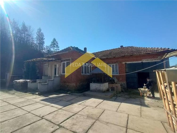 Casa 5 camere de vanzare localitatea Capruta - 13