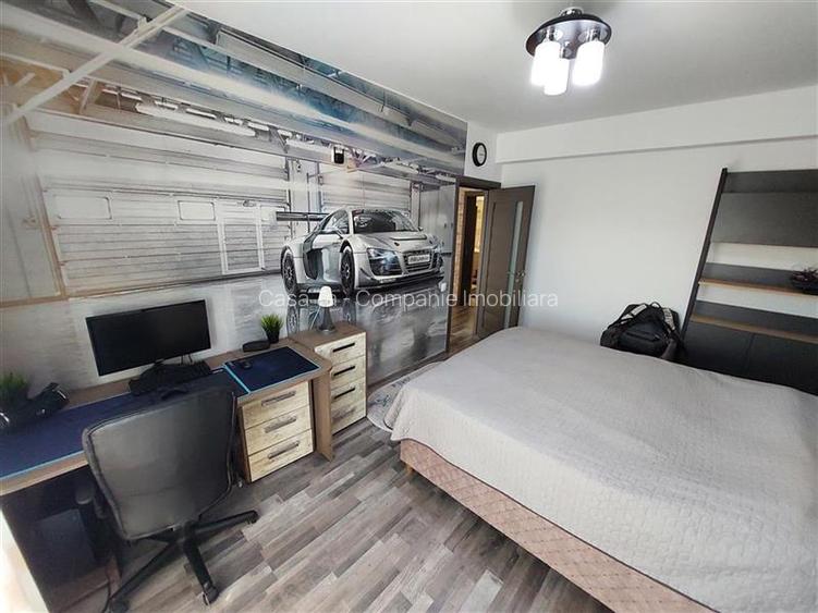 Vila deosebita pe Soseaua Rediu vis-a-vis de lac - 13