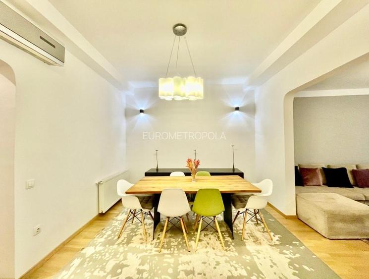 Apartament 3 camere Universitate - 2