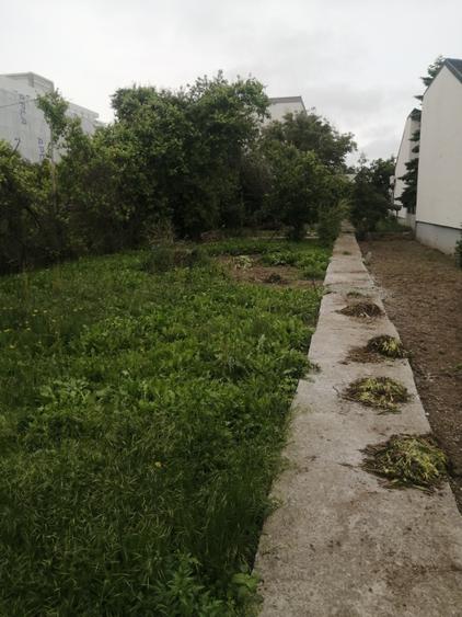 Teren - Zona de exceptie între vile stradă liniștită