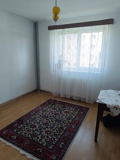 Apartament 2 camere, de vânzare, Mănăștur. strada Mehedinți, zona McDonald's