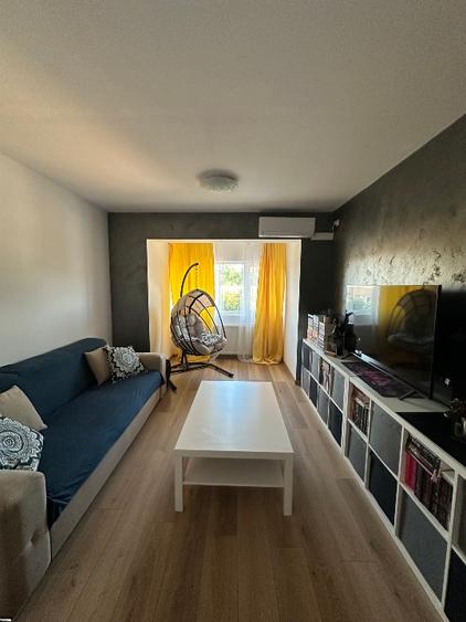 Apartament de vanzare - direct de la proprietar - zona UMT