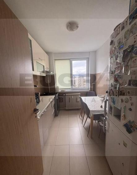 Apartament cu 3 camere, 56 mp, zona strazii Hateg