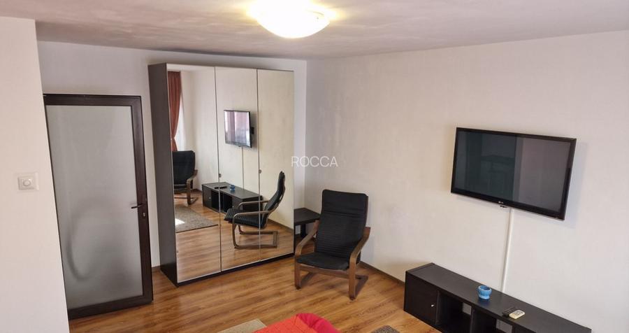 Garsonieră spațioasă 42 mp – Vitan Mall, etaj 7/8, balcon, 12 min metrou - 2