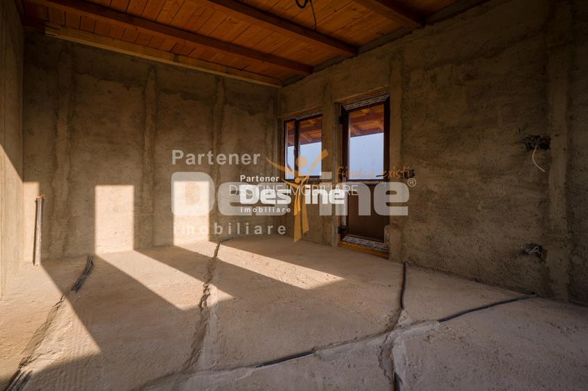 Casă individuală 75 mp P+POD 570 mp teren canalizare Ciurea - 6