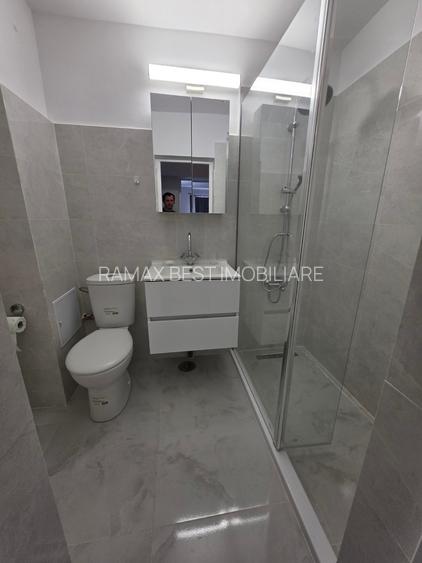 Decebal, rond Alba Iulia, renovata, mobilata si utilata, 10 minute metrou - 12