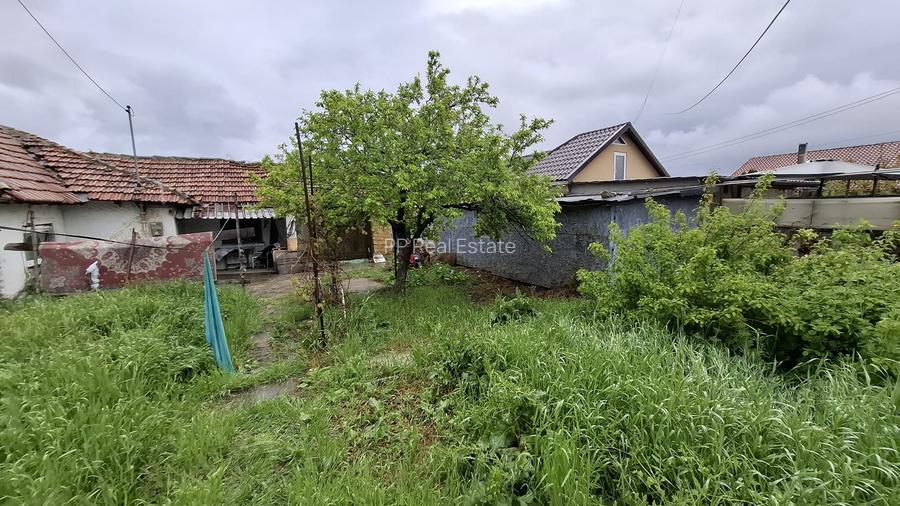 Palazu Mare - Teren 420 mp + casa renovabila /demolabila - 3