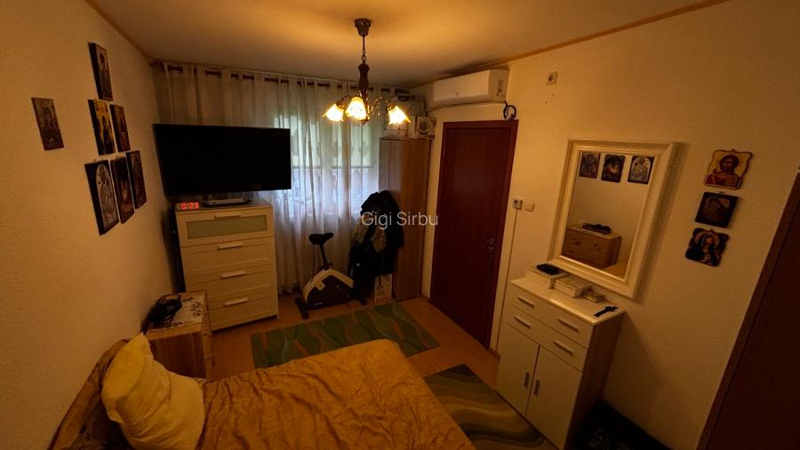 Vând apartament 2 camere  - 6