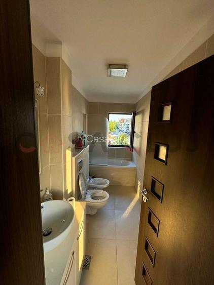 Apartament cu terasa si loc de parcare, Andrei Muresanu - 8