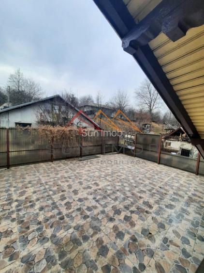 Vila 7 camere, an 1984, garaj, terasa, teren 604 m2, Poiana Campina,PH - 8