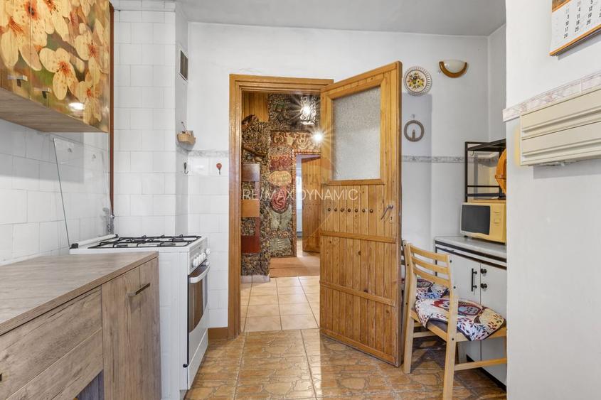 Apartament cu 3 camere de vânzare în zona Aurel Vlaicu - 6