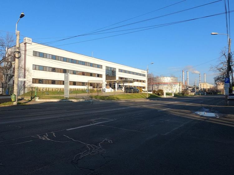 Spatiu comercial/birouri in zona accesibila - 6