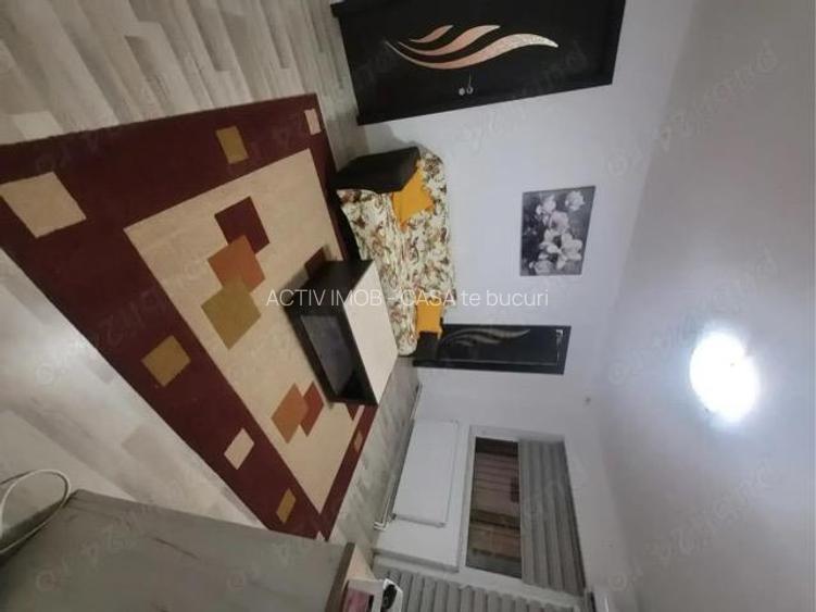 APARTAMENT 3 CAMERE SEMIDECOMANDAT INEL 2 - 4