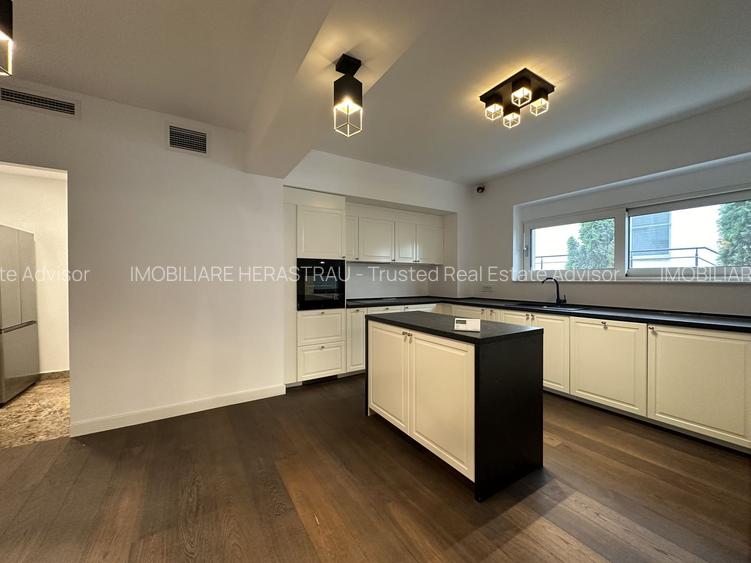 Aron Cotrus | Satul Francez | Vila superba 7 camere | Herastrau - 2