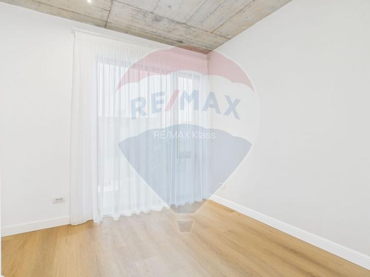 Vila luminoasa cu 4 camere si panouri solare in Amber FOREST Tunari - 15