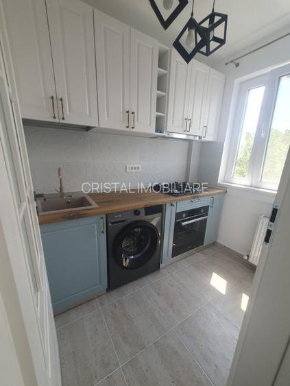 Garsonieră modernă, decomandată, etaj 7, Titan - 4