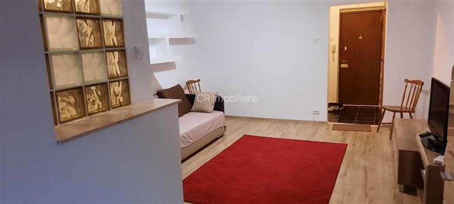 Garsoniera Titan - 2