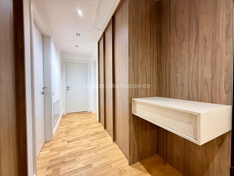 Apartament 3 camere cu o vedere superba la lac -Lebada Lake Residence - 8