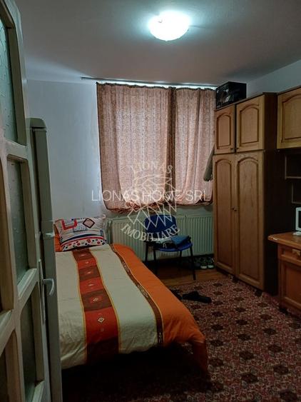 Apartament compartimentat cu 2 garsoniere-parter-Zona Policlinica - 3
