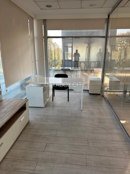 Proprietar,inchiriez  spatiu comercial deosebit,ultracentral 100 mp -vitrina270` - 9