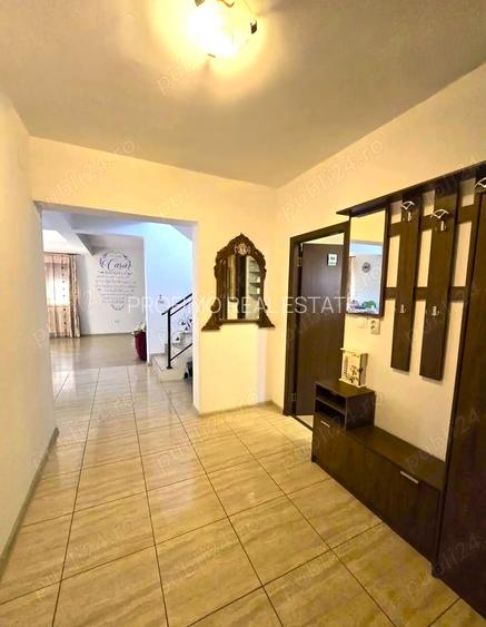 LAZU vila P+M, deosebita, ideala familie, 4 camere, facilitati multiple - 2