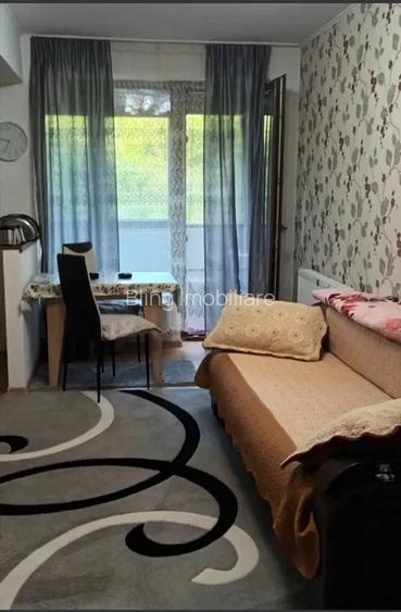 Apartament cu 2 camere, 48 mp, etaj intermediar, zona Petrom - 3