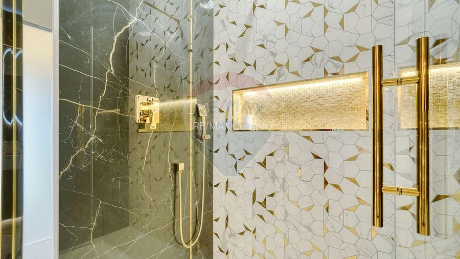 Design, Panoramă și Exclusivitate — Calea Poienii - 38