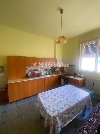 Casa Individuala | 197 Mp | Teren 838 Mp | Garaj  | Dambu Rotund - 21