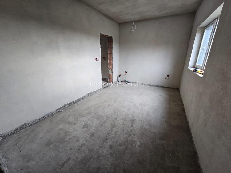 Duplex pe parter cu 3 camere 112.000 - 4