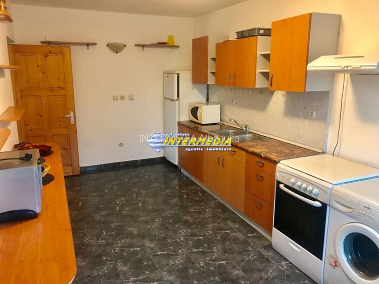Casa de inchiriat 5 camere Cetate Alba Iulia - 7