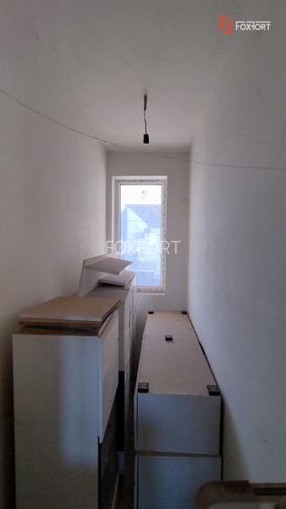 COMISION 0% Casa individuala 8 camere, Sacalaz - Pivnita, teren 1198 mp, asfalt - 25