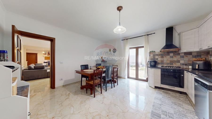 Doua case, 8 camere- oportunitate business - Bod, 2164 mp teren - 15