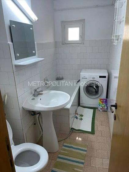 Apartament 2 camee zona Garii - 4