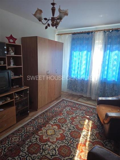 Apartament cu trei camere zona Combinat - 2