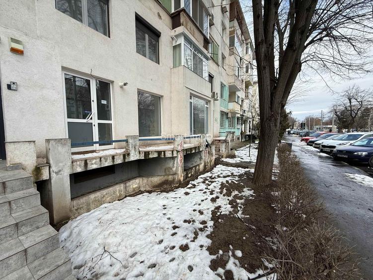 De închiriat spațiu comercial Bld Indepedetei/ Republicii - 6