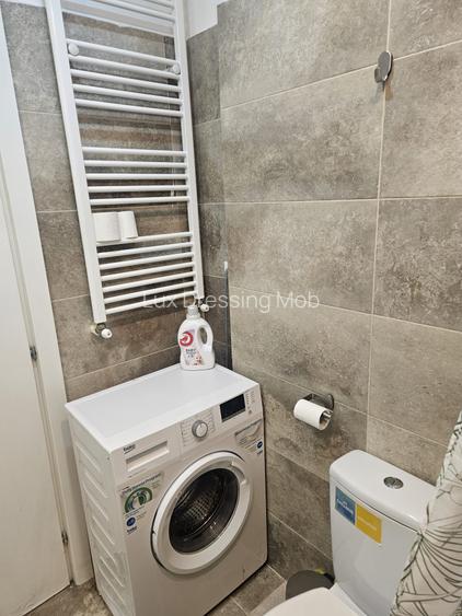 Inchiriez garsoniera mobilata, dispune de suficiente spatii - 16