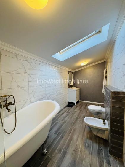 Giroc | 3 camere cu scara interioara |  117 mp | Mobilat-Utilat | 2 parcări - 11