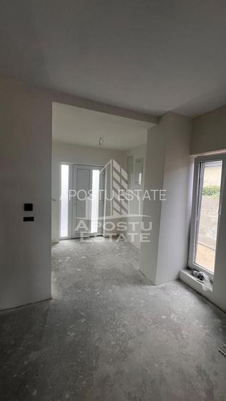 Duplex deosebit cu 4 camere si 2 bai, P + 1, predare la cheie, in Sag - 16