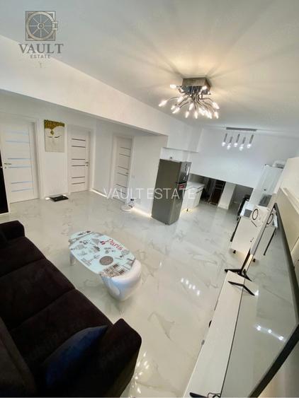 Apartament 2 camere - CURTE 130 MP - zona APARATORII PATREI - 2